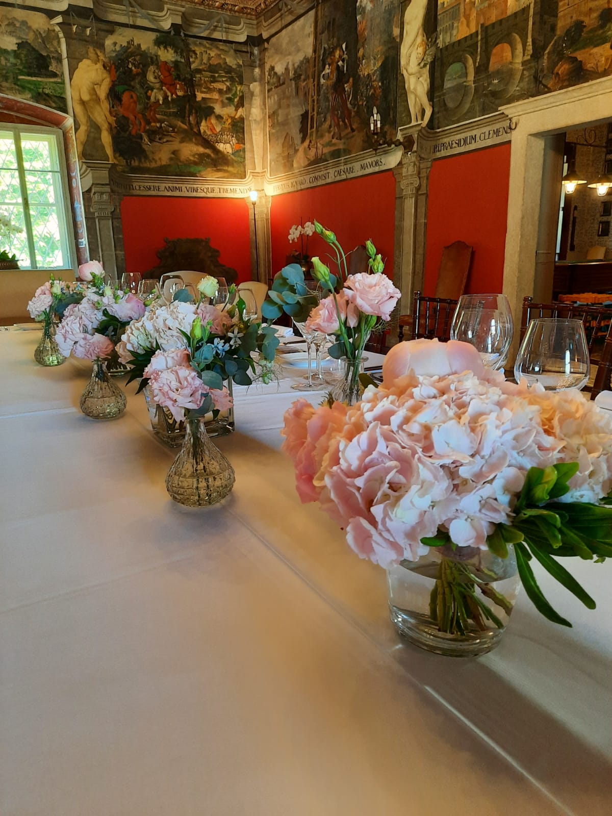 allestimento-floreale-personalizzato allestimento floreale personalizzato